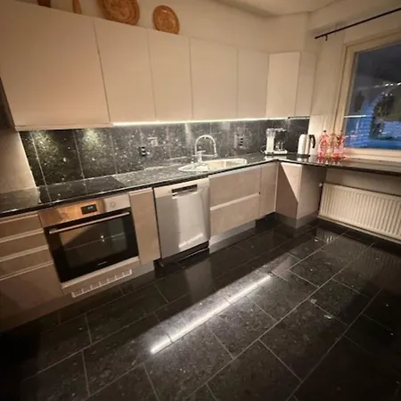 Jalokivi * لابينرانتا